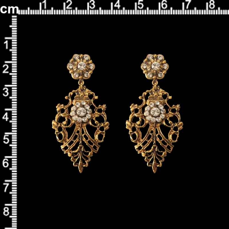 Pendientes 16324, cristal, oro viejo.